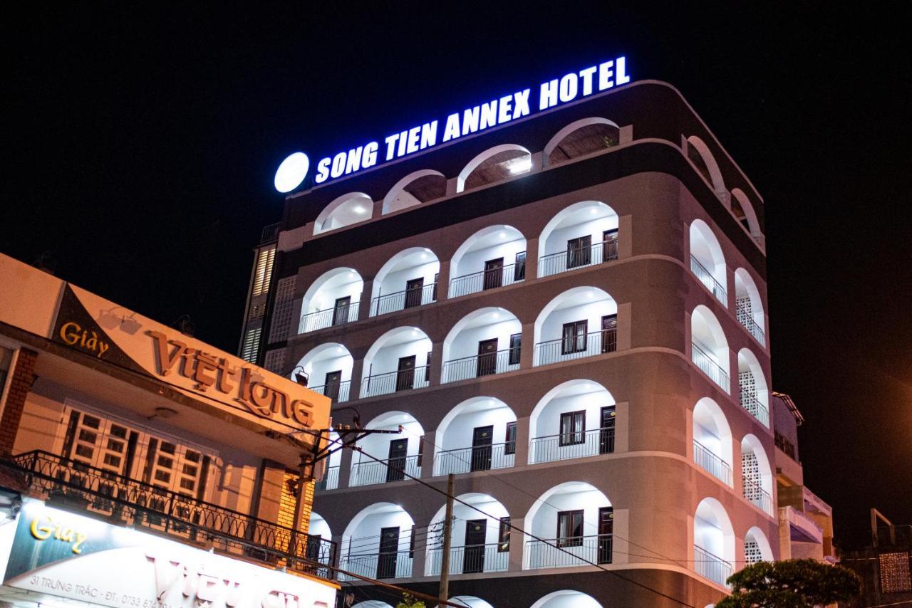Song Tien Annex Hotel My Tho Exterior photo
